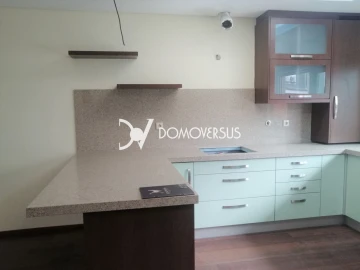 Moradia T4 para Venda em Gulpilhares e Valadares