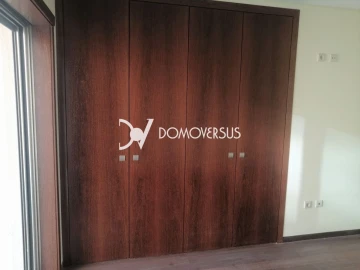 Moradia T4 para Venda em Gulpilhares e Valadares