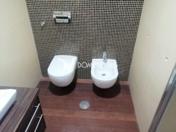 Moradia T4 para Venda em Gulpilhares e Valadares