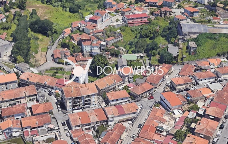 Terreno para Venda em Oliveira do Douro Foto 3