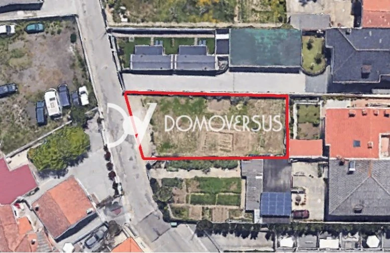 Terreno para Venda em Arcozelo Foto 3