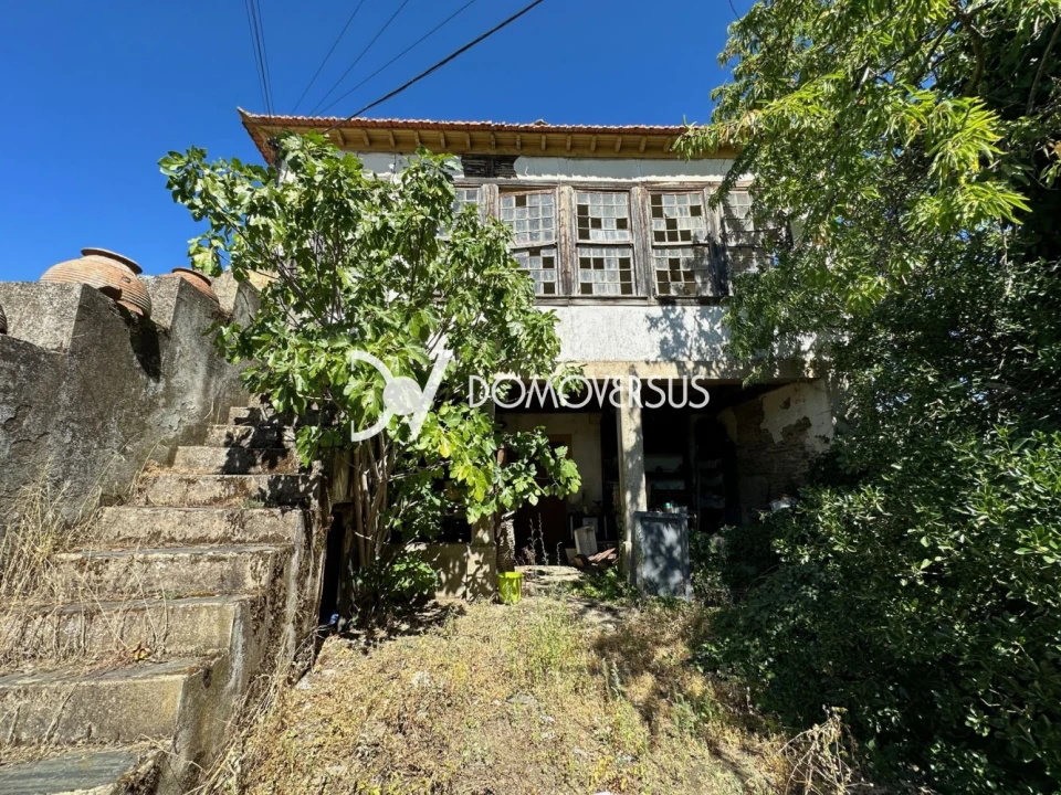 Moradia T3 para Venda em Vila Nova de Foz Côa Foto 4