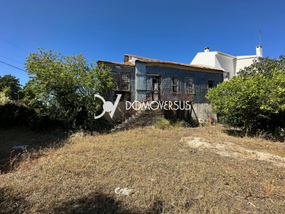 Moradia T3 para Venda em Vila Nova de Foz Côa Foto 3