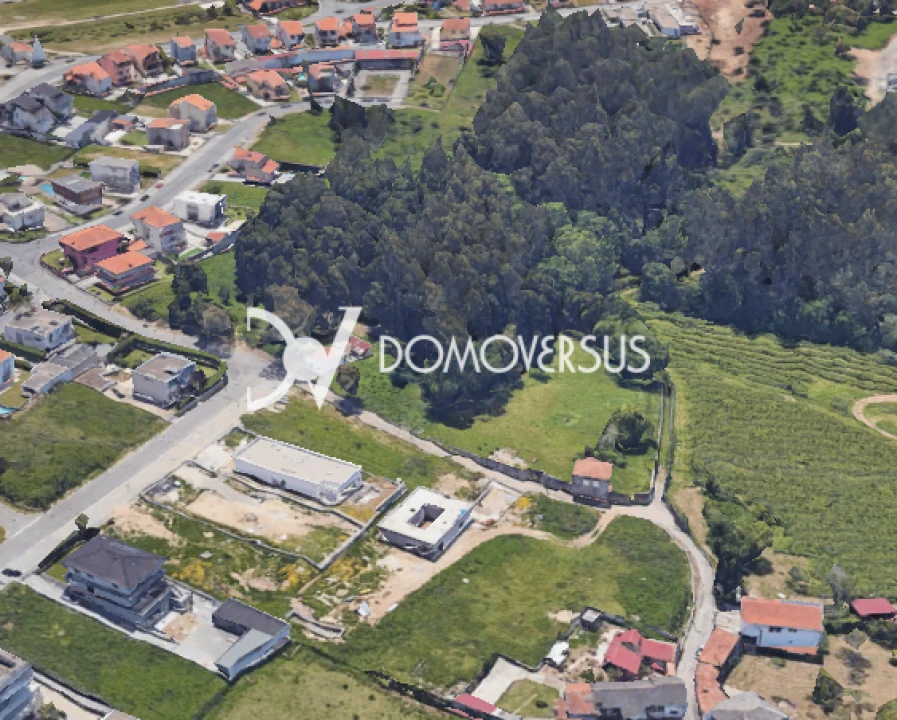 Terreno para Venda em Pedroso e Seixezelo Foto 1