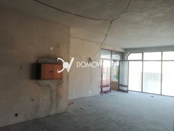 Loja para Venda em Mafamude e Vilar do Paraíso