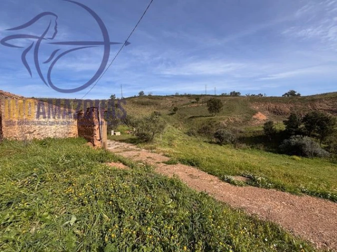 Moradia T3 para Venda em São Marcos da Serra Foto 11