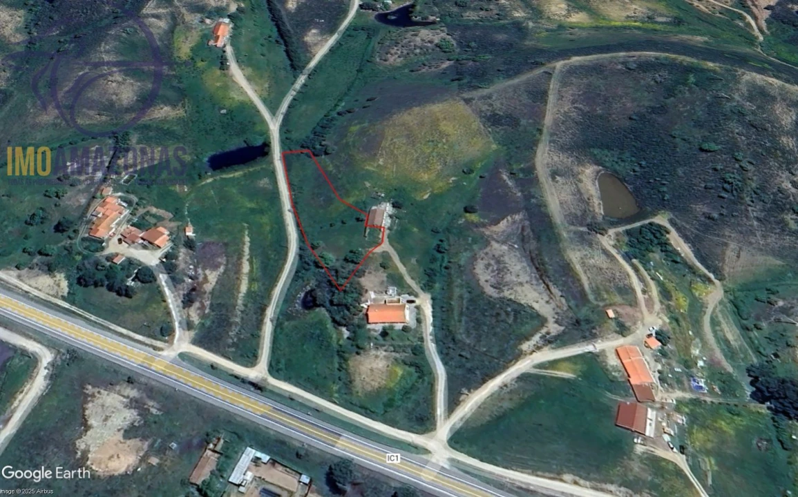 Moradia T3 para Venda em São Marcos da Serra Foto 20