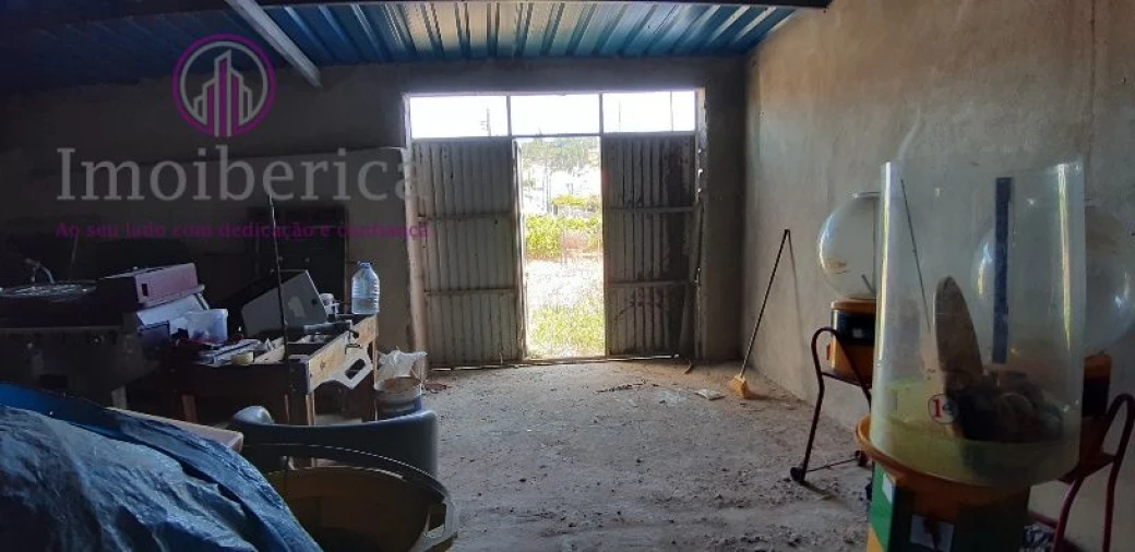 Garagem para Venda em Alenquer (Santo Estêvão e Triana) Foto 9