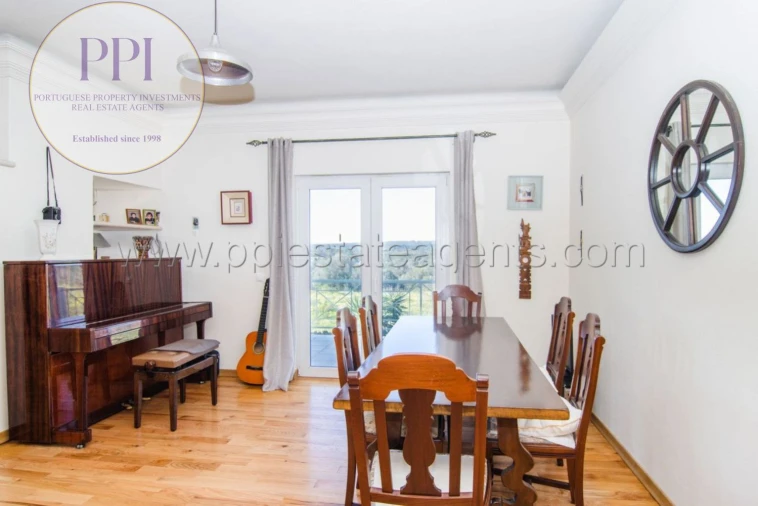 Moradia T4 para Venda em Bensafrim e Barão de São João Foto 12