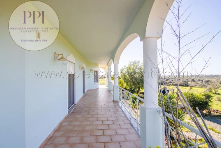 Moradia T4 para Venda em Bensafrim e Barão de São João Foto 50