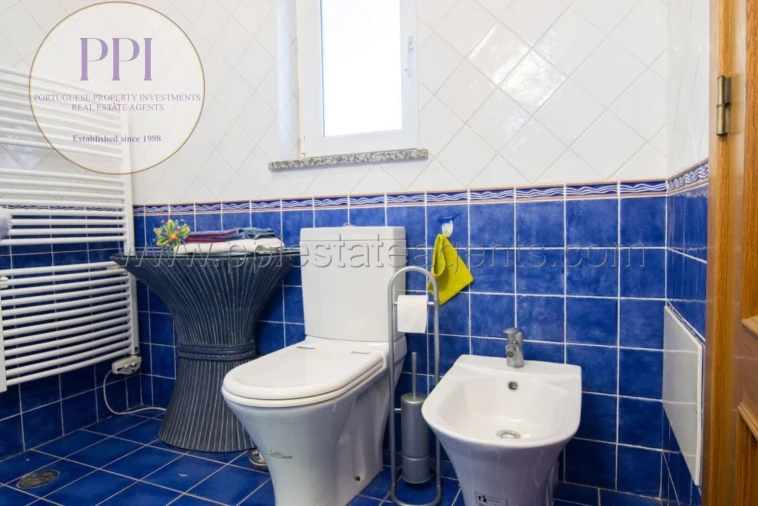 Moradia T4 para Venda em Bensafrim e Barão de São João Foto 21