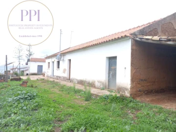 Moradia T1 para Venda em Mexilhoeira Grande