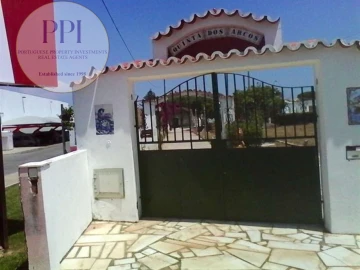 Moradia T7 para Venda em Vila de Sagres