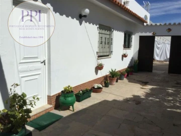 Moradia T7 para Venda em Vila de Sagres