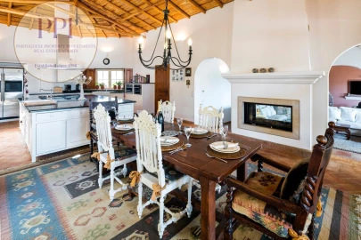 Moradia T4 para Venda em Lagos (São Sebastião e Santa Maria)