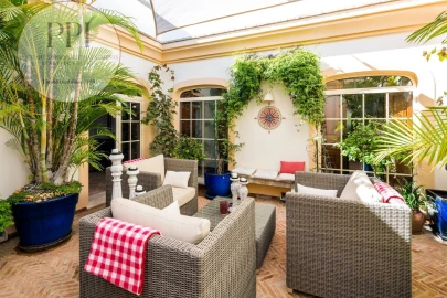 Moradia T4 para Venda em Lagos (São Sebastião e Santa Maria)