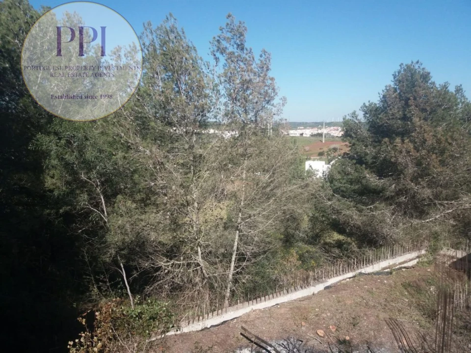 Terreno para Venda em Budens Foto 4