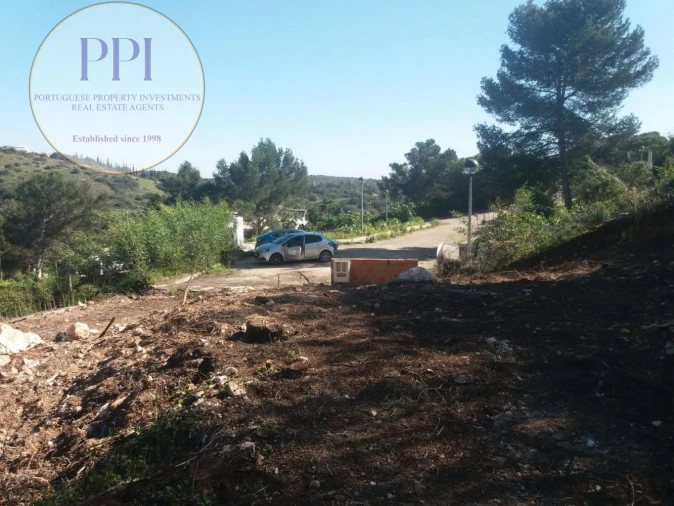 Terreno para Venda em Budens Foto 2