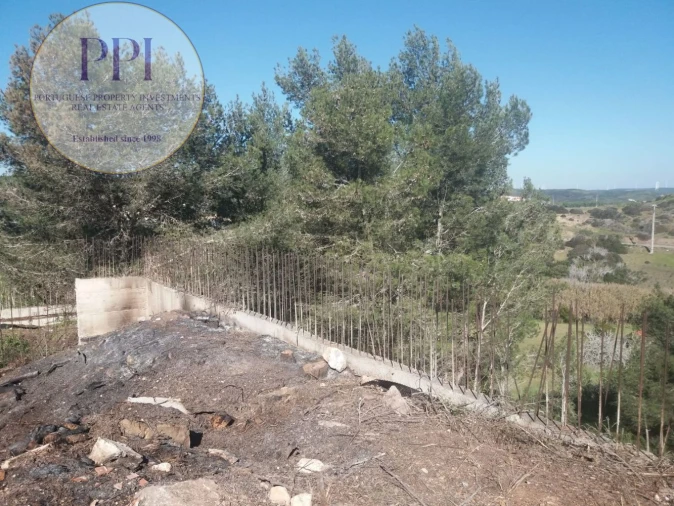 Terreno para Venda em Budens Foto 18