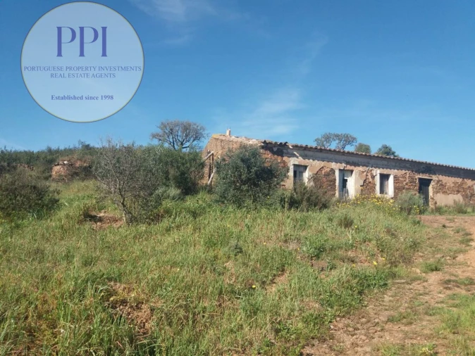 Quinta T0 para Venda em Bensafrim e Barão de São João Foto 26