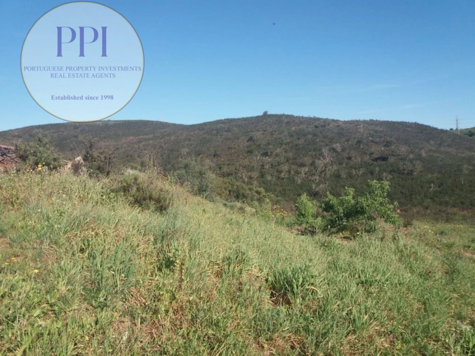 Quinta T0 para Venda em Bensafrim e Barão de São João Foto 20