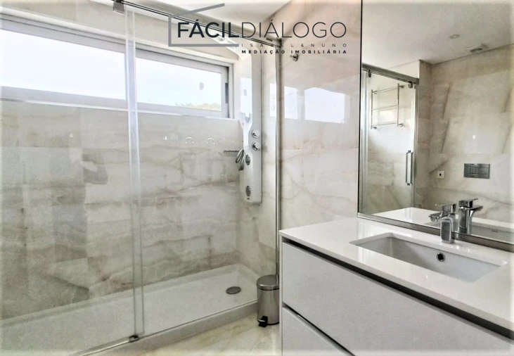 Loja para Venda em Sesimbra (Castelo) Foto 31