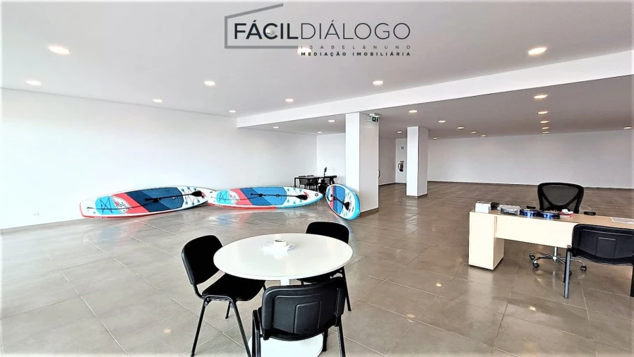 Loja para Venda em Sesimbra (Castelo) Foto 4