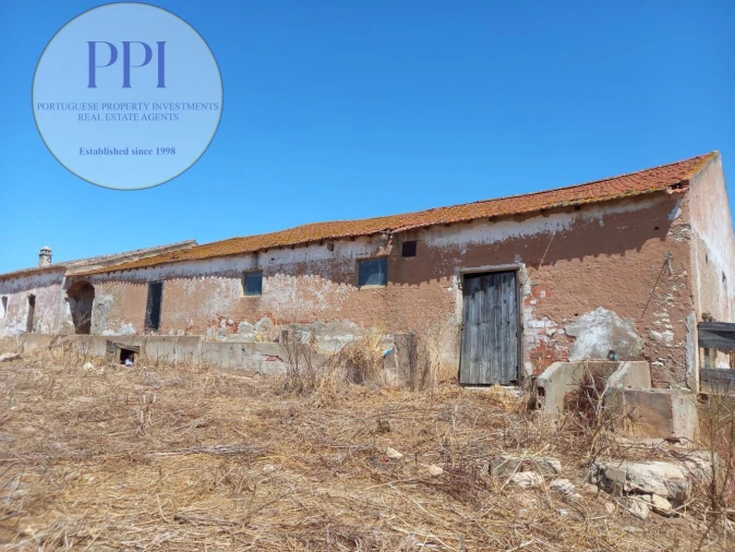 Quinta T1 para Venda em Luz Foto 46