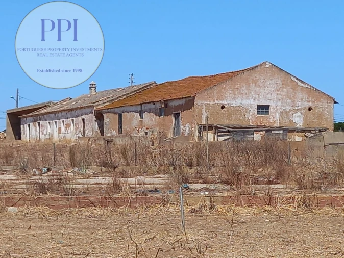 Quinta T1 para Venda em Luz Foto 2