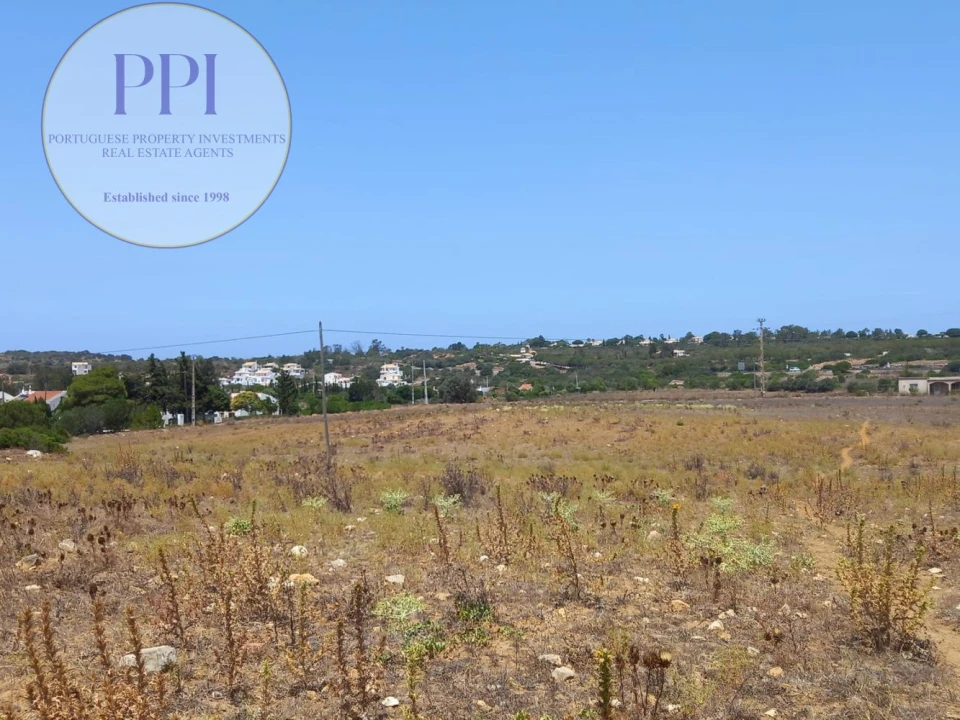 Quinta T1 para Venda em Luz Foto 25