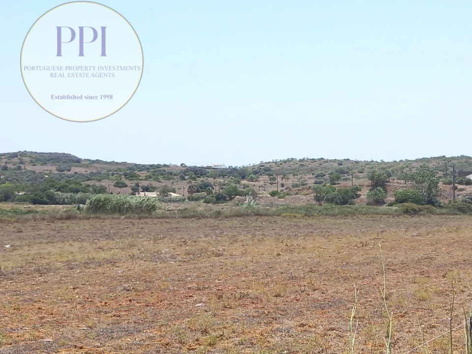 Quinta T1 para Venda em Luz Foto 27