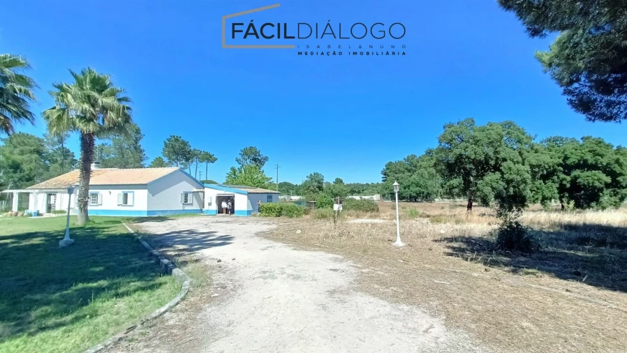 Quinta T4 para Venda em Azeitão (São Lourenço e São Simão) Foto 9