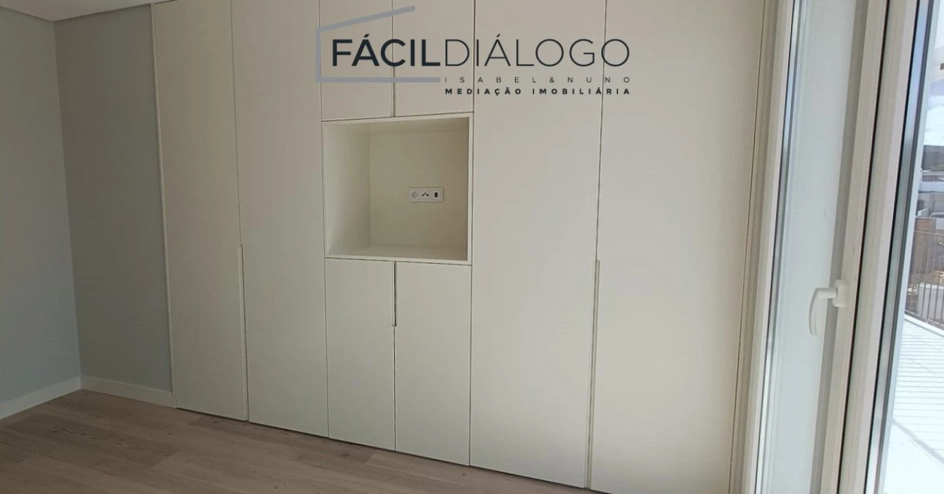 Moradia T4 para Venda em Azeitão (São Lourenço e São Simão) Foto 37