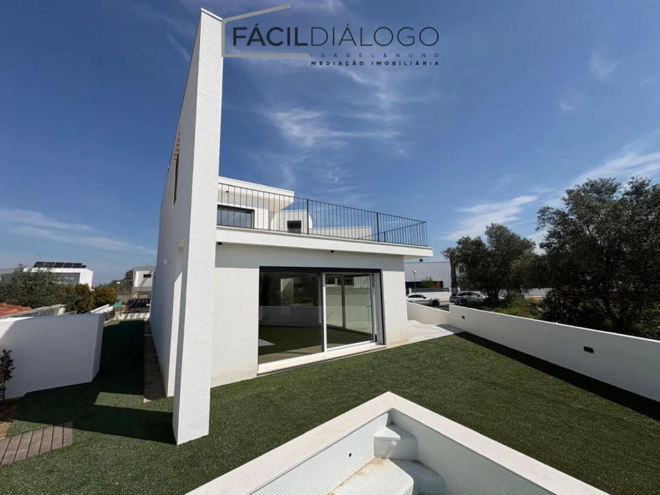 Moradia T4 para Venda em Azeitão (São Lourenço e São Simão) Foto 22