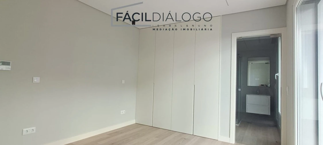 Moradia T4 para Venda em Azeitão (São Lourenço e São Simão) Foto 29