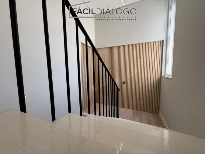 Moradia T4 para Venda em Azeitão (São Lourenço e São Simão) Foto 54