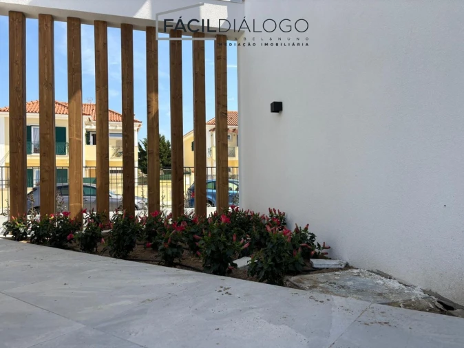 Moradia T4 para Venda em Azeitão (São Lourenço e São Simão) Foto 31