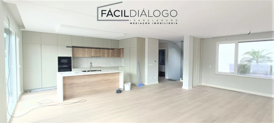 Moradia T4 para Venda em Azeitão (São Lourenço e São Simão) Foto 23