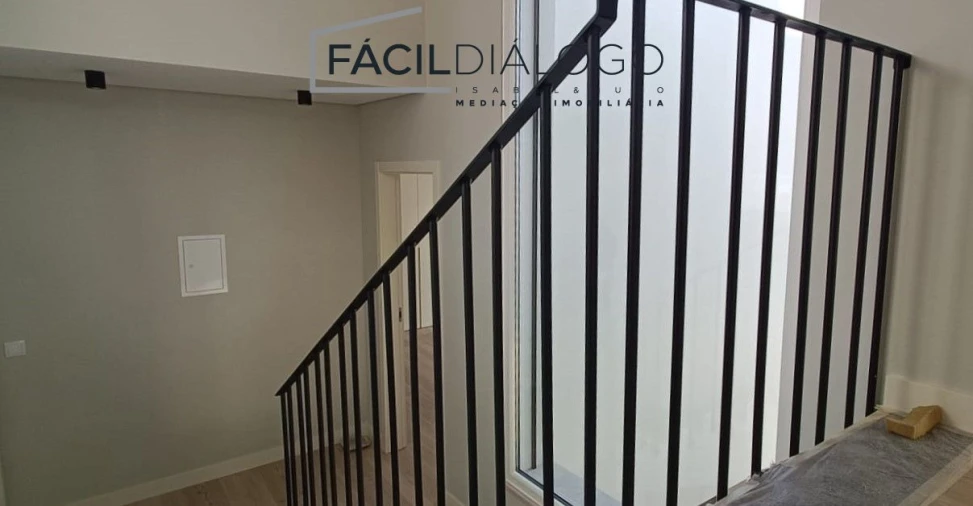 Moradia T4 para Venda em Azeitão (São Lourenço e São Simão) Foto 38