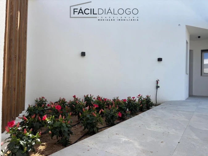 Moradia T4 para Venda em Azeitão (São Lourenço e São Simão) Foto 40