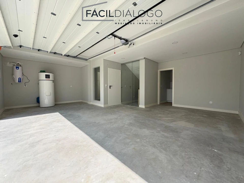 Moradia T4 para Venda em Azeitão (São Lourenço e São Simão) Foto 23