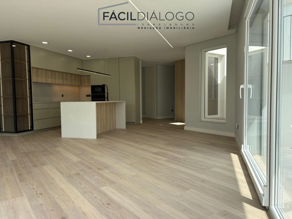 Moradia T4 para Venda em Azeitão (São Lourenço e São Simão) Foto 7