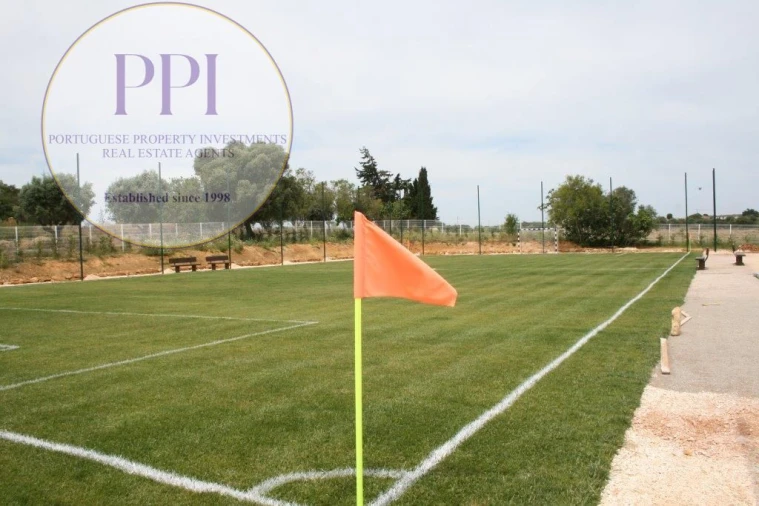 Moradia T1 para Venda em Luz Foto 11