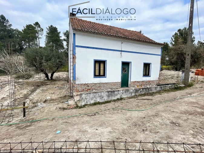 Quinta T4 para Venda em Montargil Foto 32