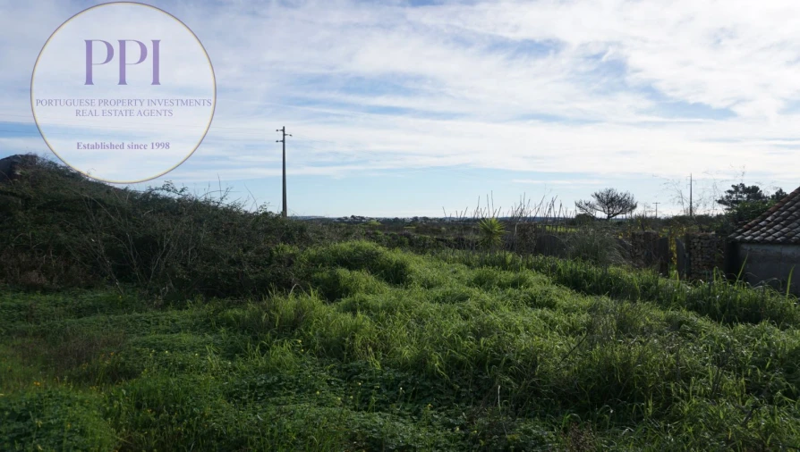 Terreno para Venda em Budens Foto 8