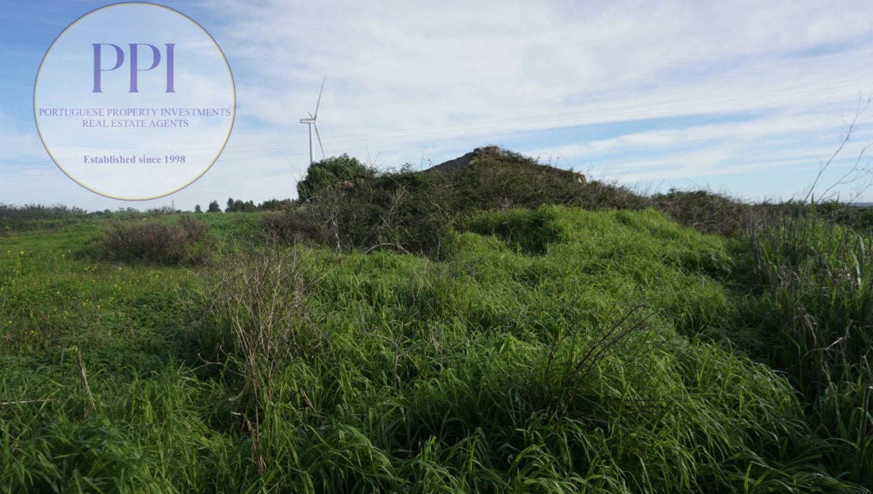 Terreno para Venda em Budens Foto 10