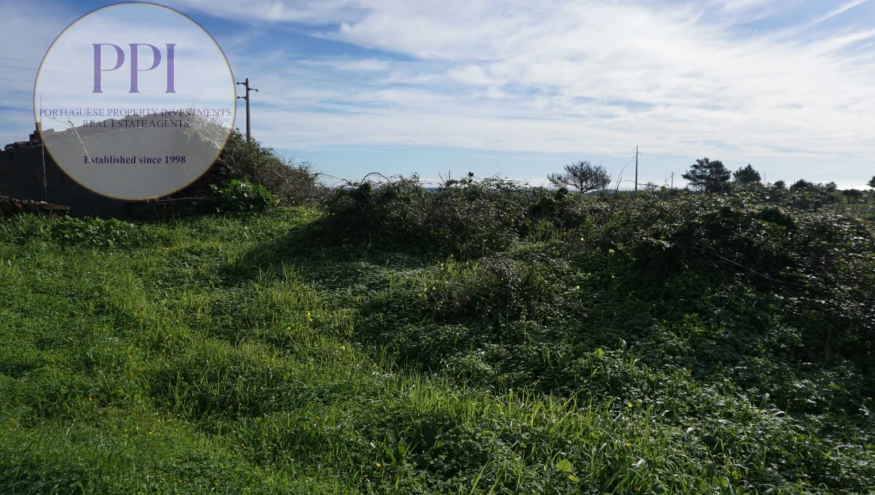 Terreno para Venda em Budens Foto 16