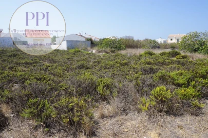 Terreno para Venda em Vila de Sagres