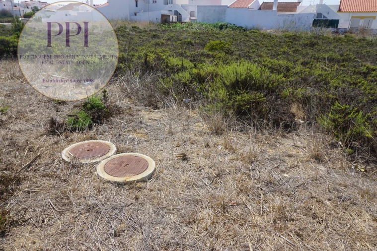Terreno para Venda em Vila de Sagres Foto 8