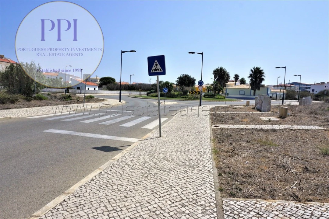 Terreno para Venda em Vila de Sagres Foto 5